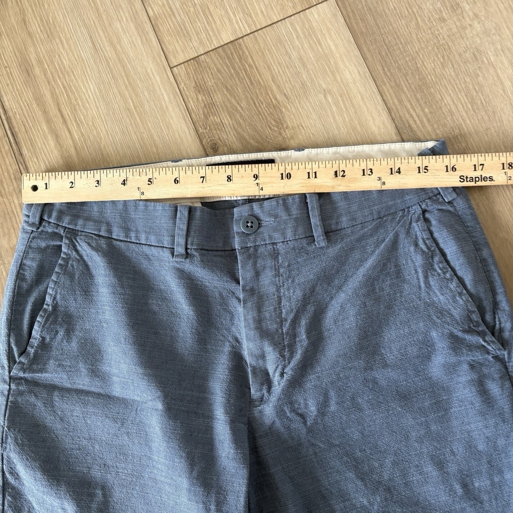 Abercrombie & Fitch Men's Gray Blue Chino Shorts 8" Inseam Size 32 Casual - Picture 3 of 8